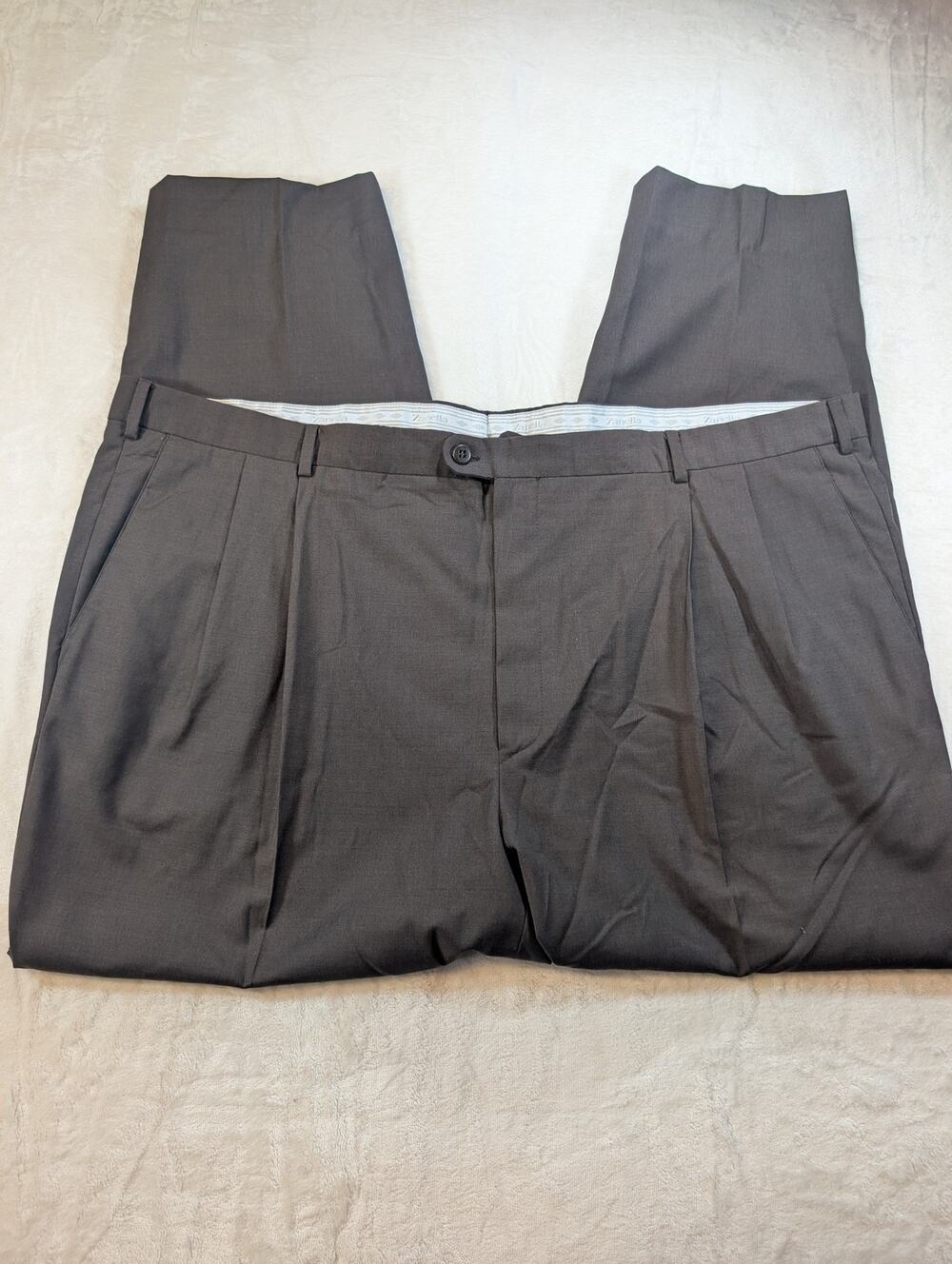 Zanella Austin Mens Wool Dress Pants Gray Pleated Made Italy Size 48W